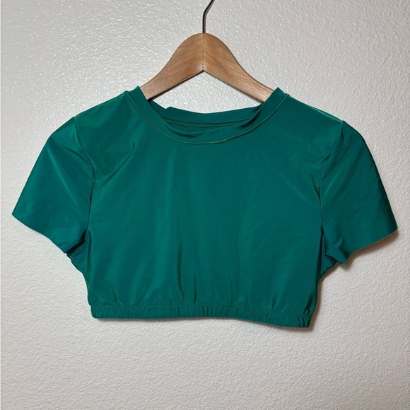 Aerie Smoothez Green Cropped Short Sleeve Top Size Large | feminine | flirty - Picture 1 of 4